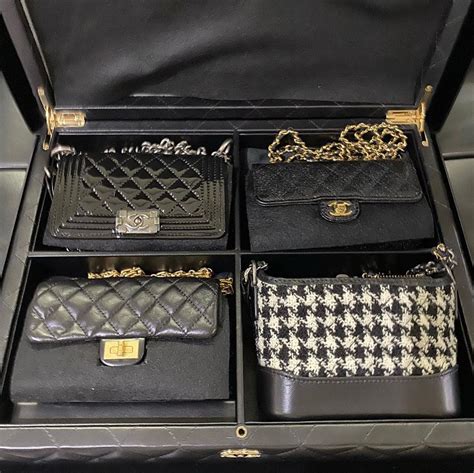 chanel mini set bag